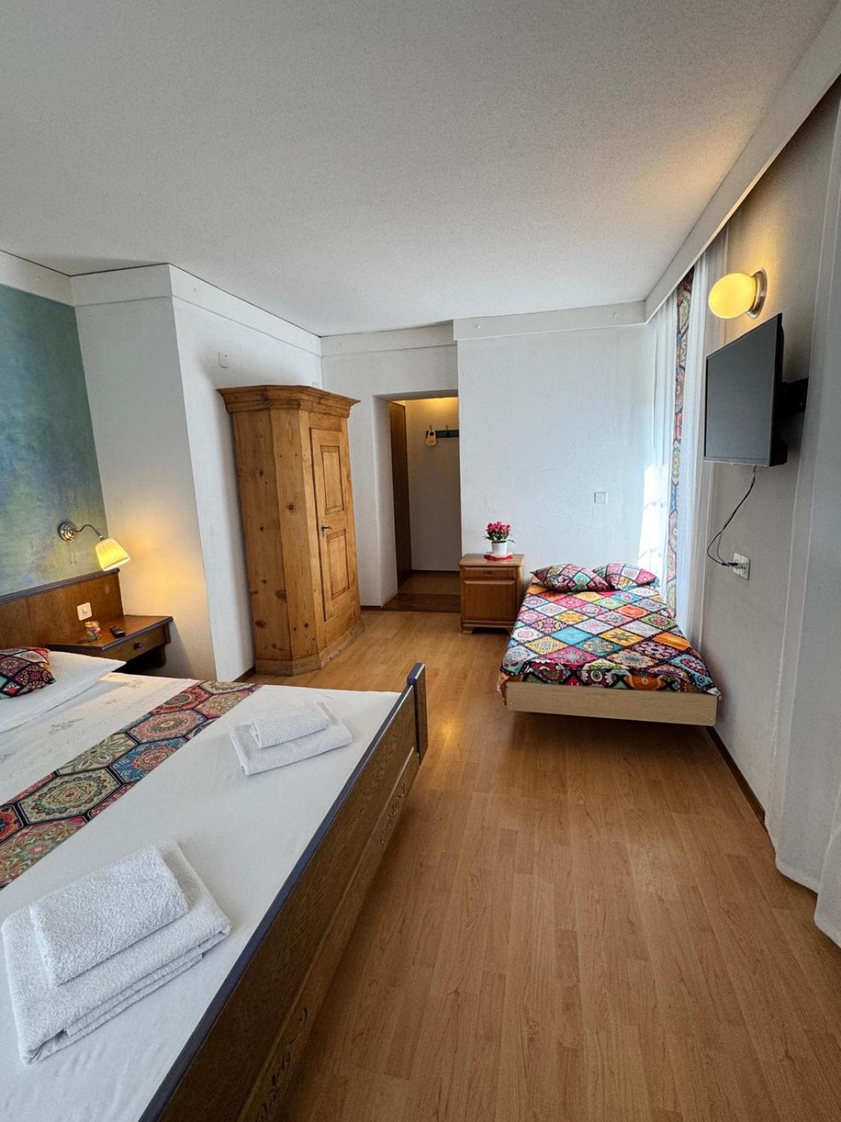 Hotel Post Cunter Biancardi Savognin Esterno foto